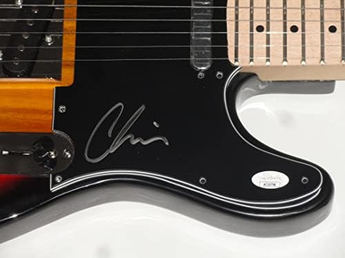 צ ' ינו מורנו חתם על גיטרה חשמלית סאנברסט